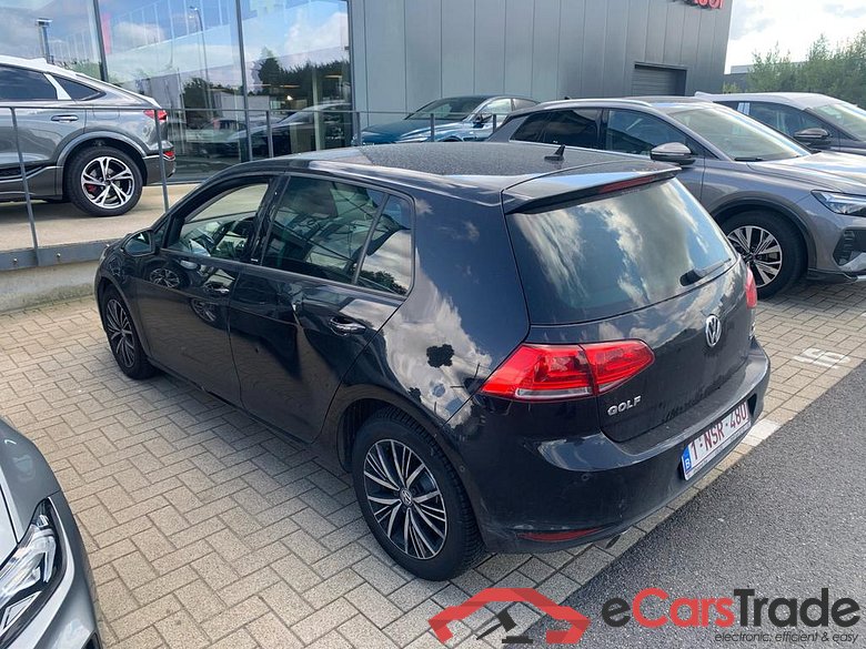 VOLKSWAGEN Golf VII Golf Comfortline 1.6 TDI BlueMotion Technology 81 kW (110 ch) 5 vitesses manuel #1