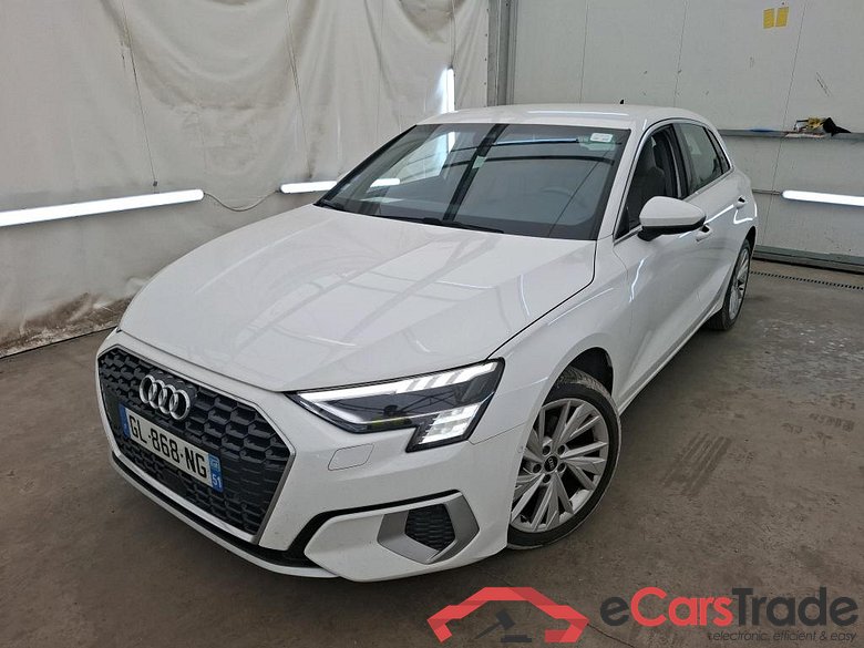 AUDI A3 Sportback / 2020 / 5P / Berline 35 TFSI 150 MHEV S Tronic Design Luxe #1
