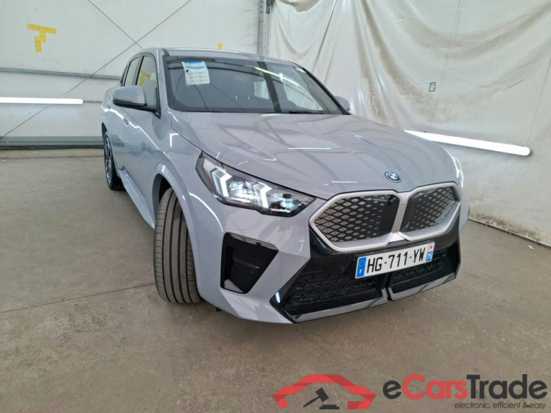 iX2 20 eDrive M Sport 64kWh BVA #5