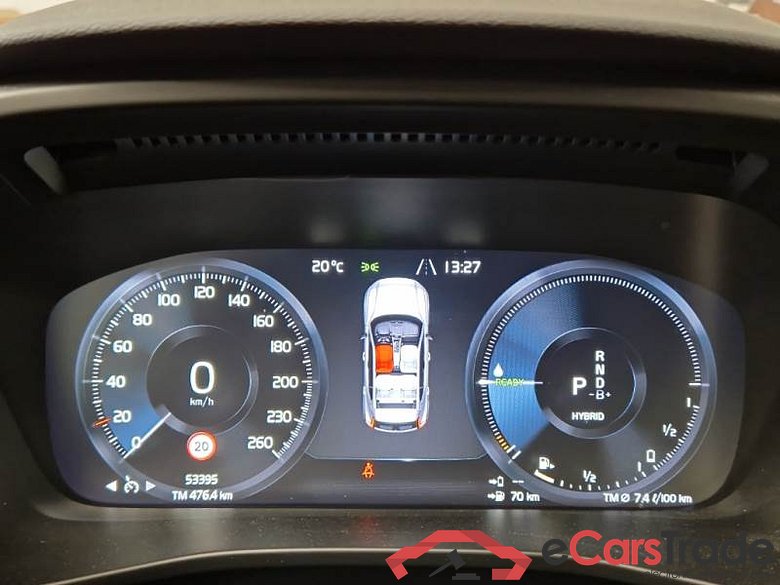 VOLVO XC40 / 2017 / 5P / SUV T4 PLUG-IN HYBRID AUTO RECHARGE INSCR. #4