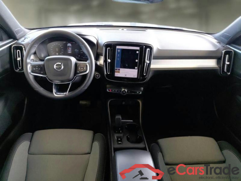 VOLVO XC40 / 2021 / 5P / SUV T5 RECHARGE PLUG-IN AUTO CORE #3