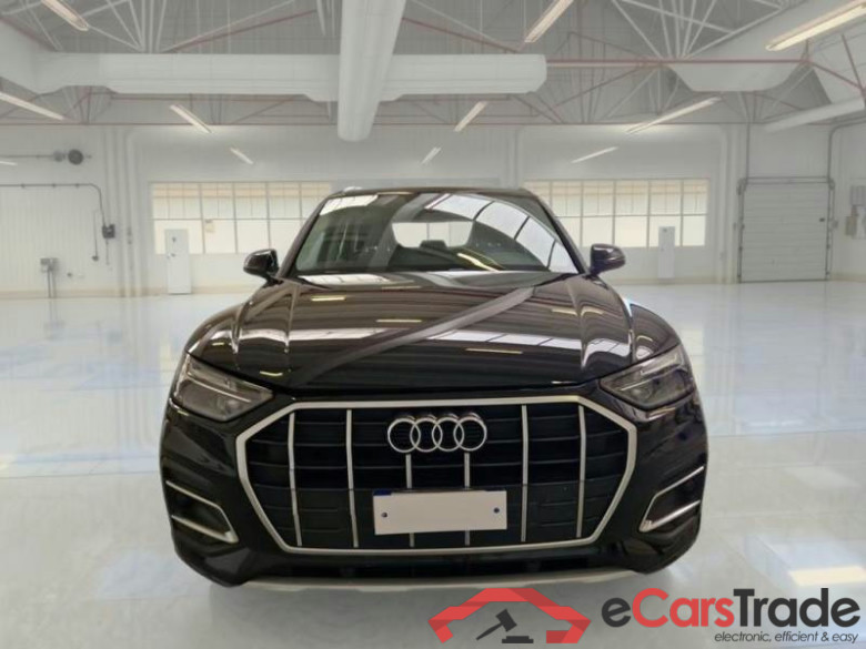AUDI Q5 / 2020 / 5P / SUV 35 TDI BUSINESS ADVANCED S TRONIC #6