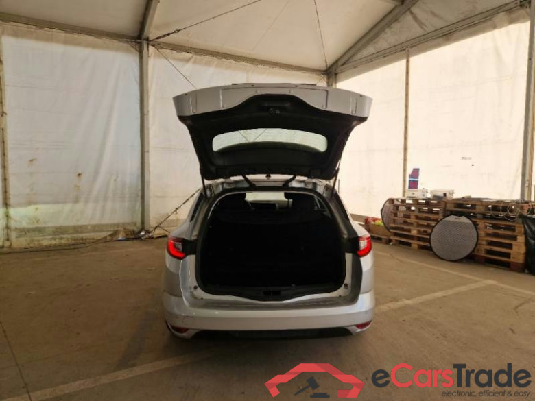 RENAULT MÉGANE SPORTER / 2015 / 5P / STATION WAGON 1.5 DCI 85KW BLUE BUSINESS #5
