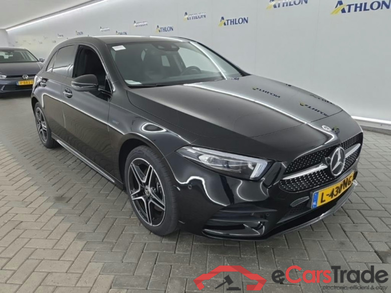 MERCEDES-BENZ A-klasse A 250 e 8G-DCT Business Sol AMG Limited 5D 160kW #2