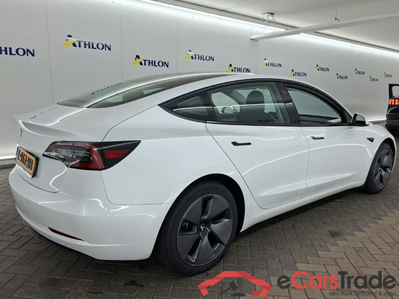 Tesla Model 3 Standard Range Plus RWD 4D 225kW #3