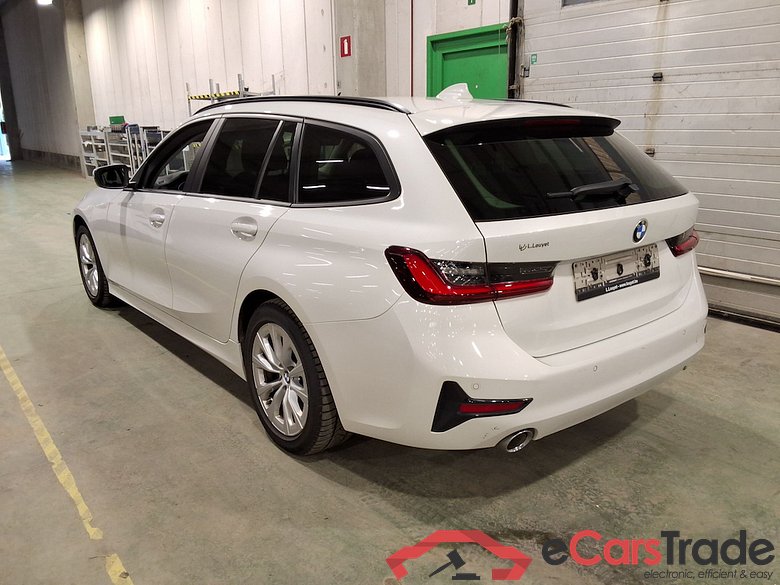BMW 3 SERIES TOURING 2.0 320D (140KW) TOURING #2