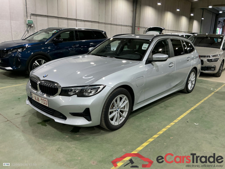 BMW 3 SERIES TOURING 2.0 330E (215KW) TOURING
