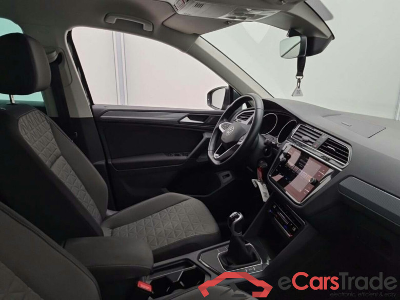 VOLKSWAGEN TIGUAN 1.5 TSI LIFE #3