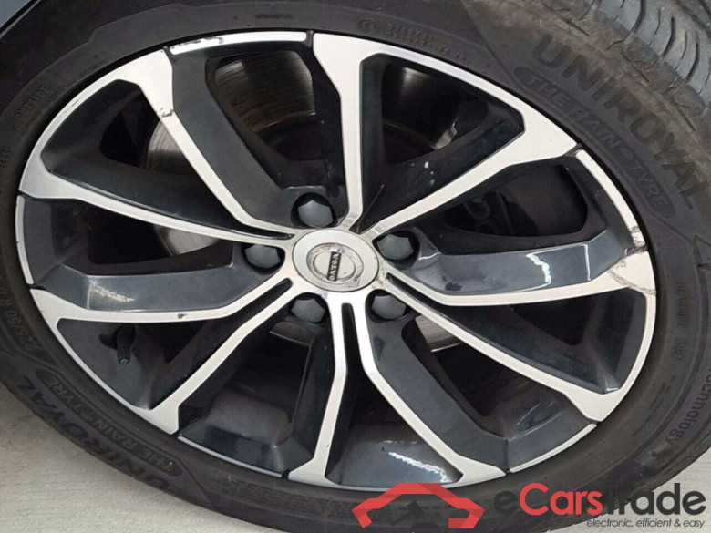 VOLVO V60 2.0 B3 MILD HYBRID BENZINE MOM #6