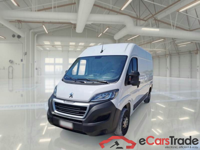 PEUGEOT BOXER / 2014 / 4P / FURGONE 333 L2H2 2.2 BLUEHDI 140CV SeS #1