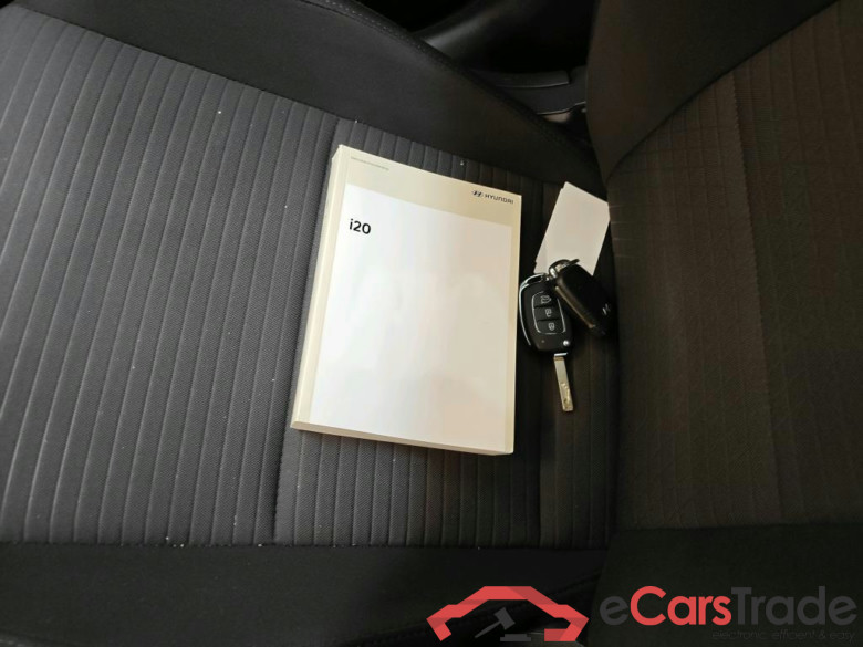 HYUNDAI I20 73 kW #6