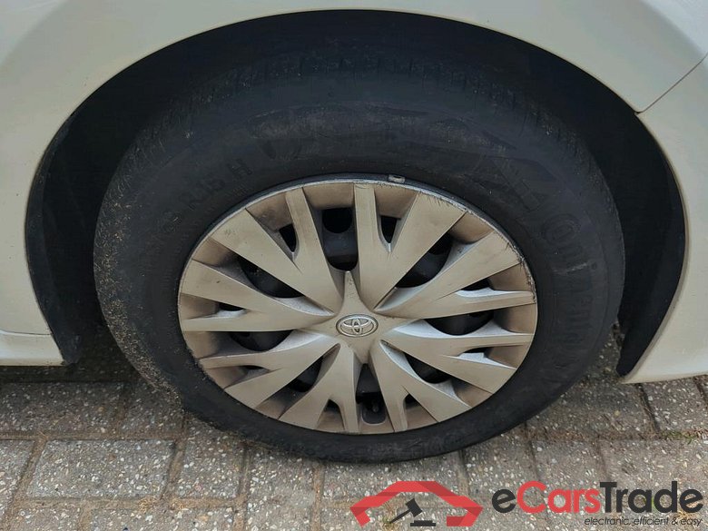 TOYOTA Yaris 53 kW #6