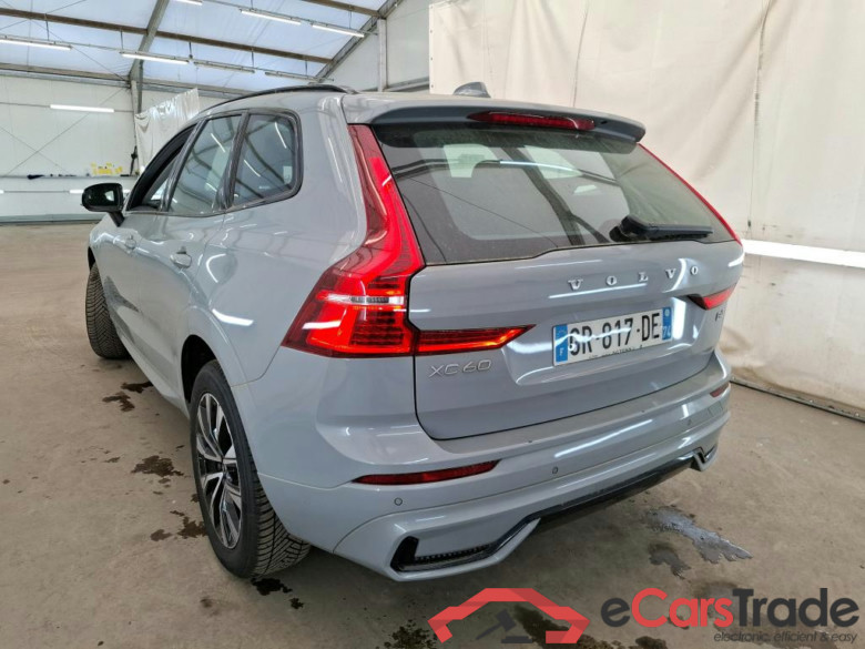 XC60 Plus Style Dark 2WD 2.0 B4 195CV BVA8 E6d #2