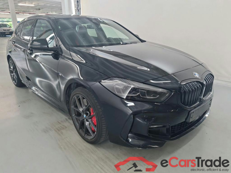 BMW 1 SERIES HATCH 1.5 118IA (100KW) ColorVision Edition #2