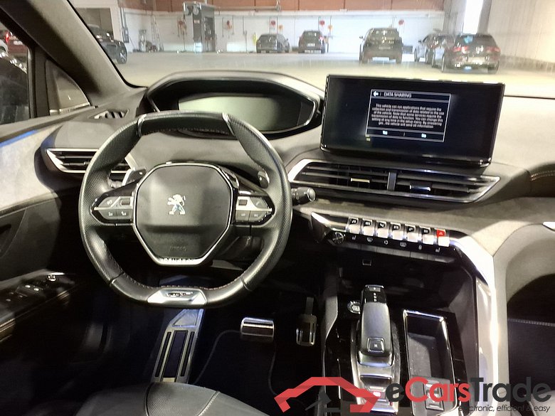 PEUGEOT 5008 1.2 PURETECH 130 AUTO GT #6