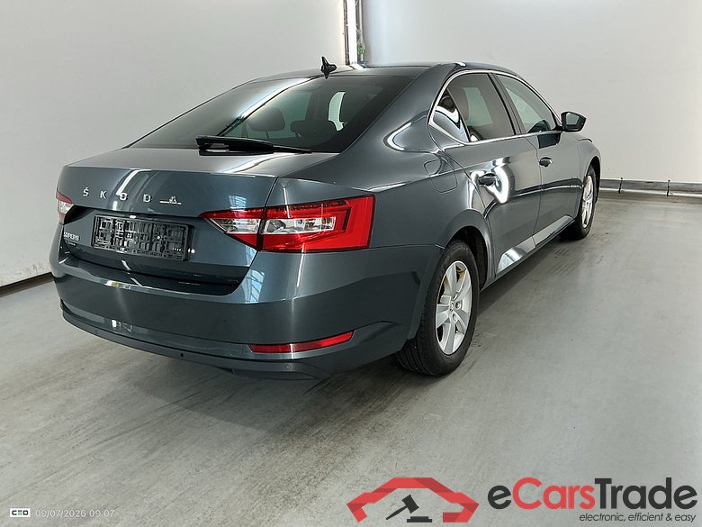 SKODA SUPERB 1.5 TSI ACT 110KW CLEVER #4