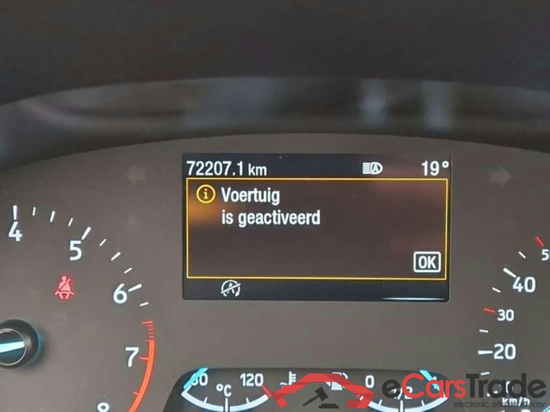 FORD Fiesta 1.0 EBH ST-Line X #4
