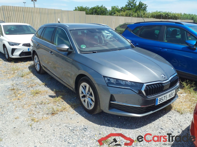 SKODA Octavia 2.0 TDI 110 kW (150CV) DSG 7 vel AutomÃ¡tico Combi Design(Pano-Roof + Winterpack) #1
