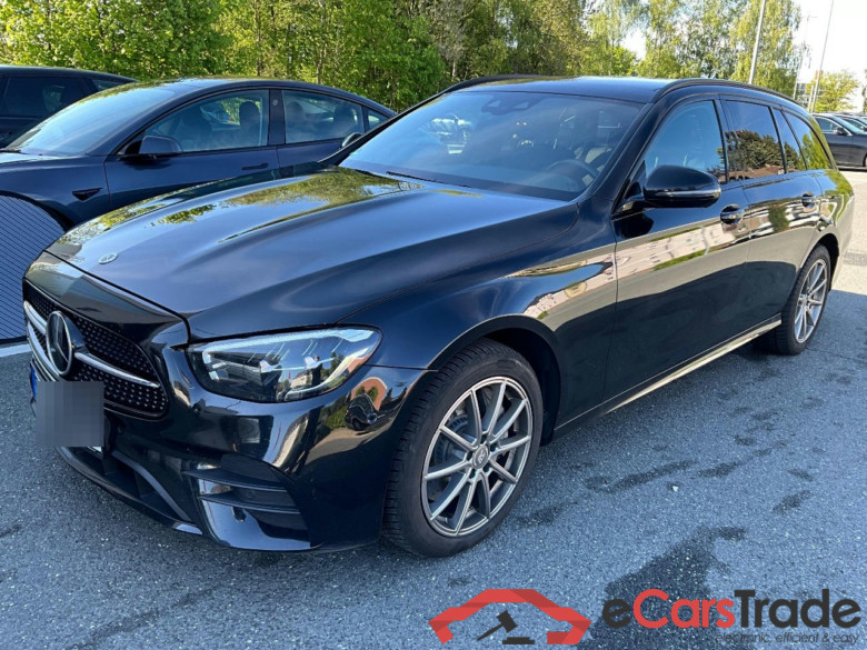 E -Klasse T-Modell E 300 de 4Matic (213.211)AMG 2.0 AMG Line 225KW AT9 E6d #1