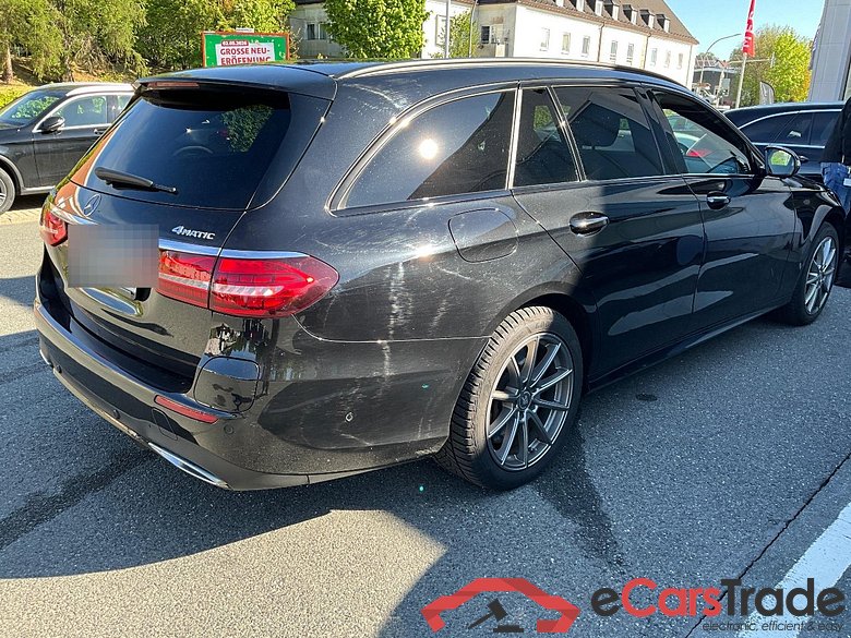 E -Klasse T-Modell E 300 de 4Matic (213.211)AMG 2.0 AMG Line 225KW AT9 E6d #3