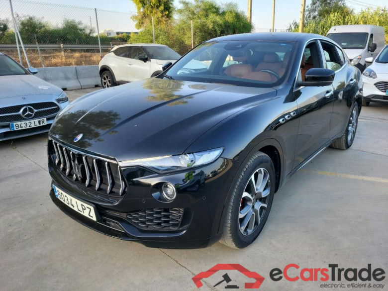 MASERATI Levante / 2016 / 5P / todoterreno Executive 3.0 V6 twin turbo 257 kW #1