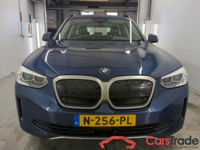 BMW iX3 Executive #4