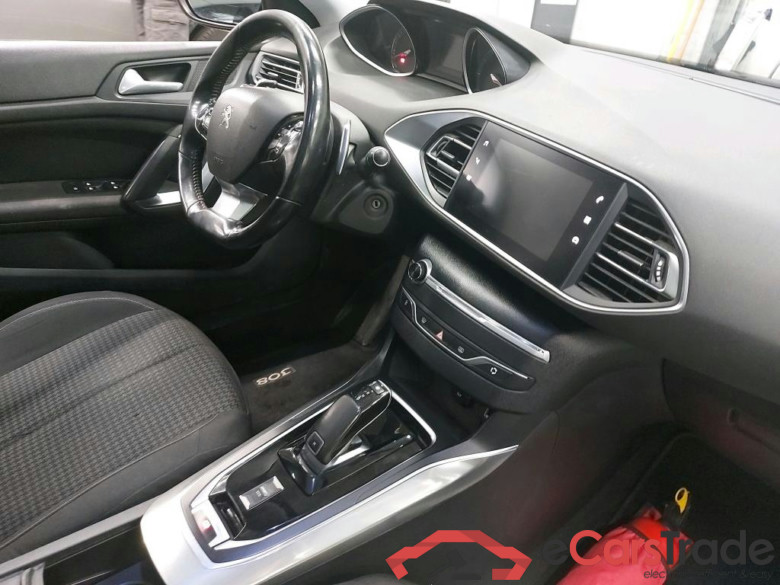 PEUGEOT - PEU 308 SW BlueHDi 130PK EAT8 Active With Navigation 3D & Driver Assist II & Pano Roof & VisioPark I #3