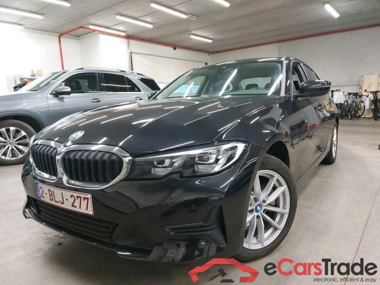 BMW - BMW 3 BERLINE 320e 204PK Business Edition With Vernasca Heated Sport Seats & Active Cruise Control & Driving Assistant Pack   * HYBRID *