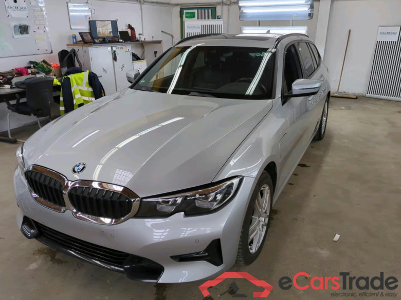 Baureihe 3 Touring 330 e xDrive Sport Line 2.0 185KW AT8 E6d #1
