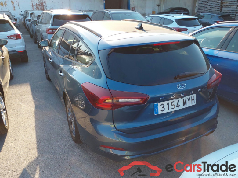 FORD Focus 1.0 Ecoboost 114KW 155CV S6.2 ST Line X auto Sportbreak(Pano-Roof + Winterpack) #2