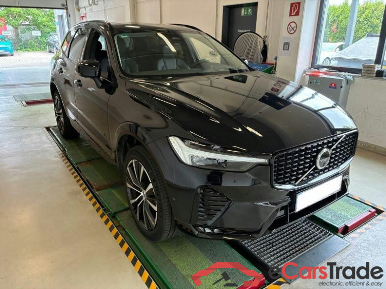 Volvo XC60 (03.2017->) DE - SUV5 B5 (Benzin) AWD EU6d, Ultimate Dark Mild-Hybrid, (Facelift) 2022 - 202 #2