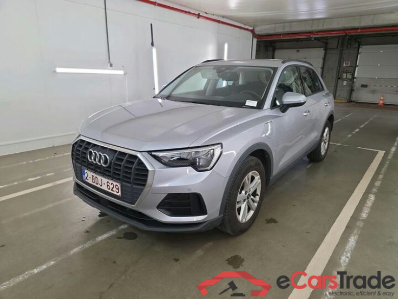 Audi Q3 Q3 45 TFSI e S tronic (PHEV) 180kW/245pk  5D/P Auto-6 #1