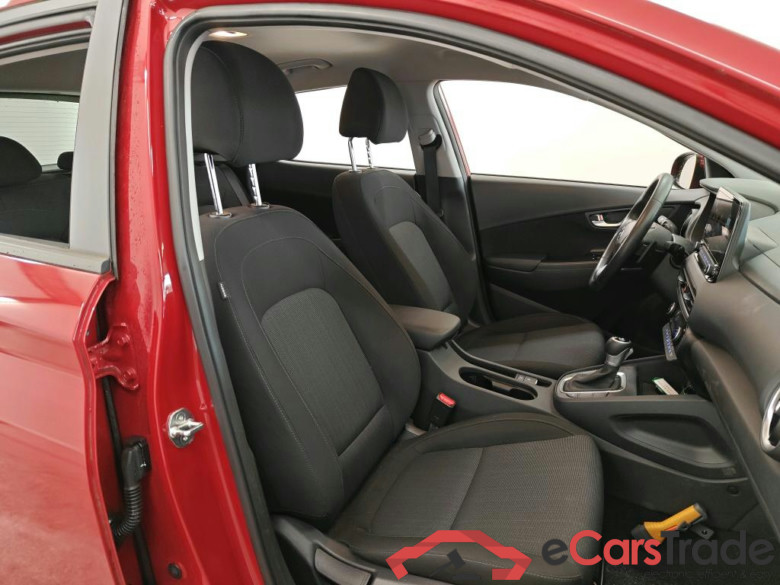 Hyundai KONA 1.6 GDI HEV Fashion 5d #3
