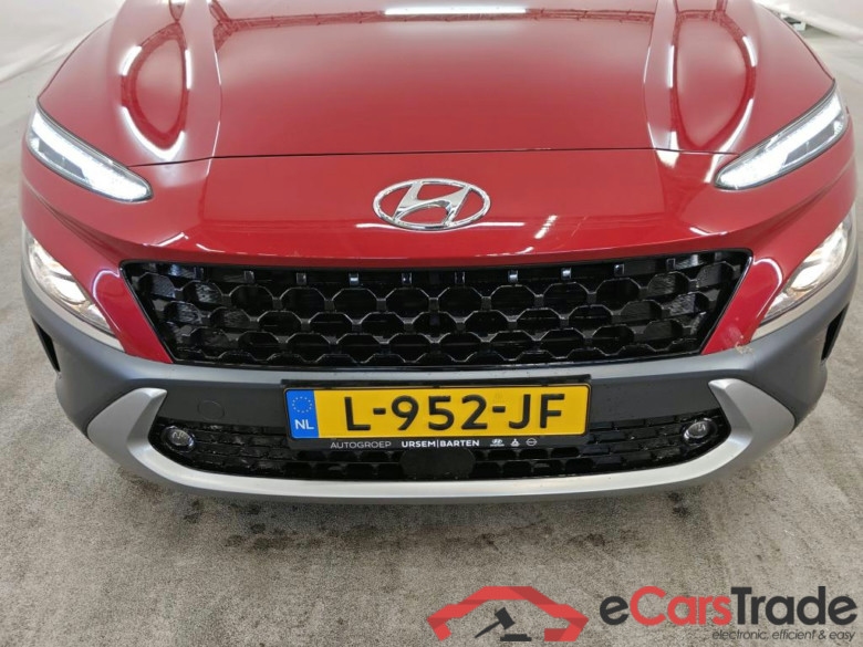 Hyundai KONA 1.6 GDI HEV Fashion 5d #5