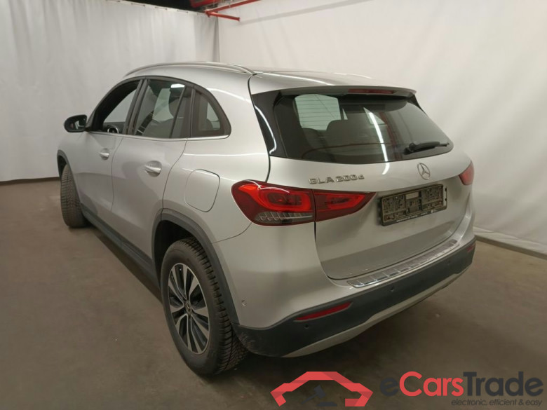 MERCEDES CLASSE GLA DIESEL - 2020 GLA 200 d 150 business Solution 5d Auto #3