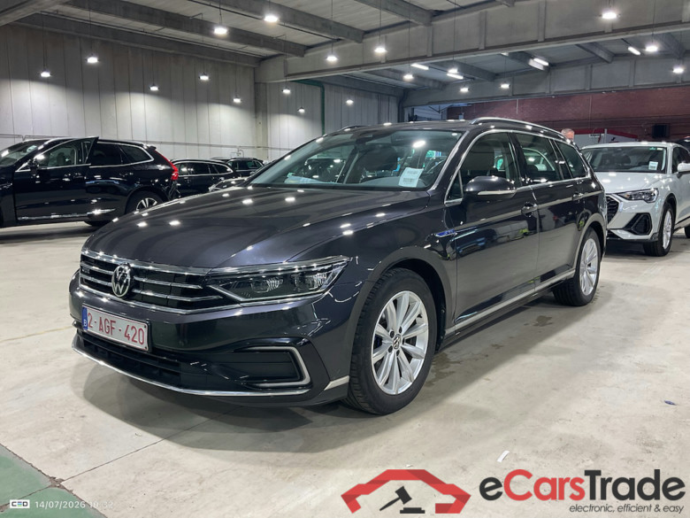 VOLKSWAGEN PASSAT VARIANT GTE - 2020 1.4 TSI PHEV GTE Business DSG