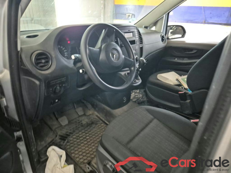 MERCEDES-BENZ Vito / 2014 / 4P / furgón 111 CDI Larga #3
