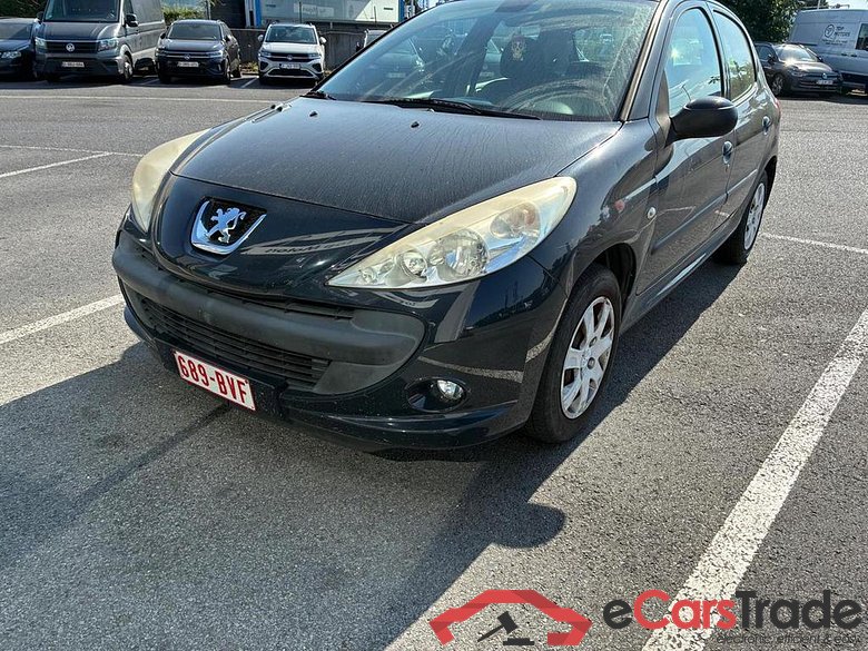 PEUGEOT 206+ 1.4i Trendy