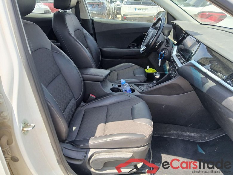 KIA Niro / 2019 / 5P / crossover 1.6 GDi HEV 104kW (141CV) Drive #6