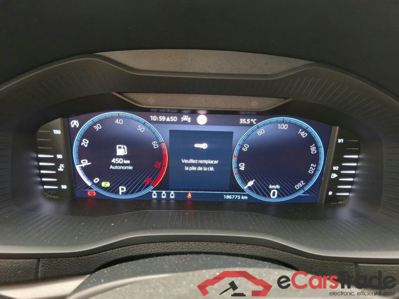SKODA Karoq / 2017 / 5P / SUV 1.5 TSI 150ch ACT DSG7 Business #6