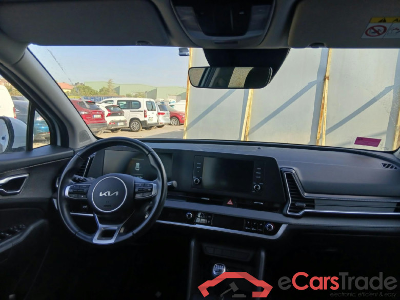 KIA Sportage / 2022 / 5P / todoterreno 1.6 T-GDi 110kW (150CV) Concept 4x2 #3