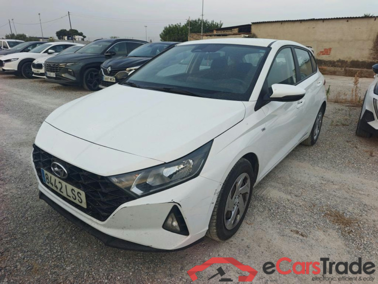 HYUNDAI i20 / 2020 / 5P / berlina con portón 1.0 TGDI 74kW (100CV) 48V Essence #1
