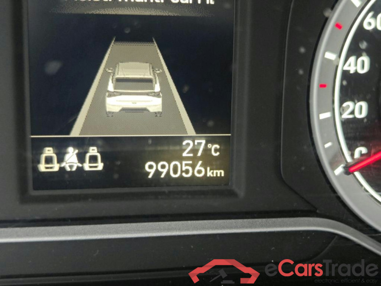 HYUNDAI i20 / 2020 / 5P / berlina con portón 1.0 TGDI 74kW (100CV) 48V Essence #5
