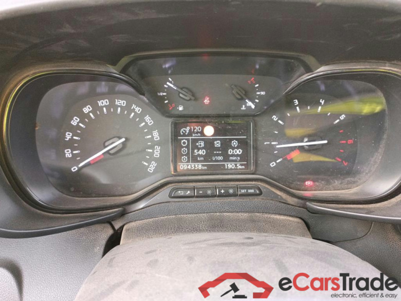 CITROEN Berlingo / 2015 / 4P / combi Talla M BlueHDi 100 S&S LIVE (IND) #4