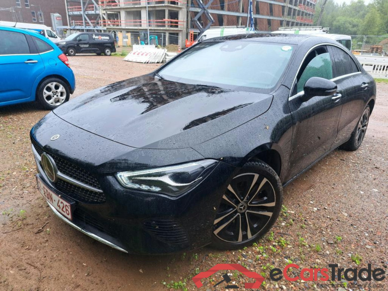 MERCEDES-BENZ CLA 1.3 CLA 250 E LUXURY LINE DCT