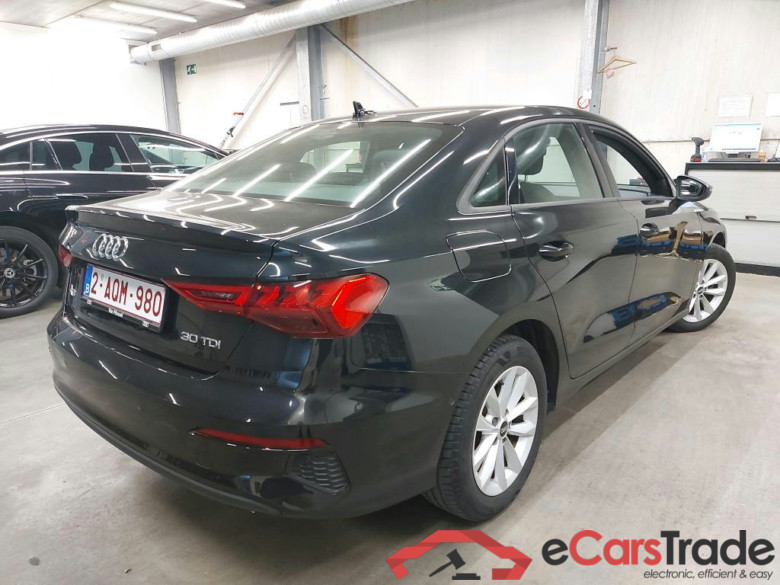 AUDI - AUD A3 BERLINE 30 TDi 116PK S-Tronic Business Edition Pack Business & LED & Park Assistant With Sensors Front & Rear #2