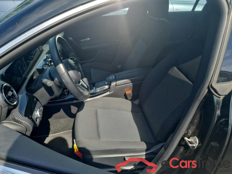 MERCEDES-BENZ CLA SHOOTING BRAKE 1.3 CLA 180 SHOOTING BRAKE #5
