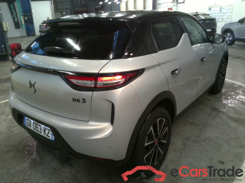 DS 3 Crossback 1.2 PureTech Performance Line LED Virtual Sport-Leather-Alcantara KeylessGo Klima PDC ... #2