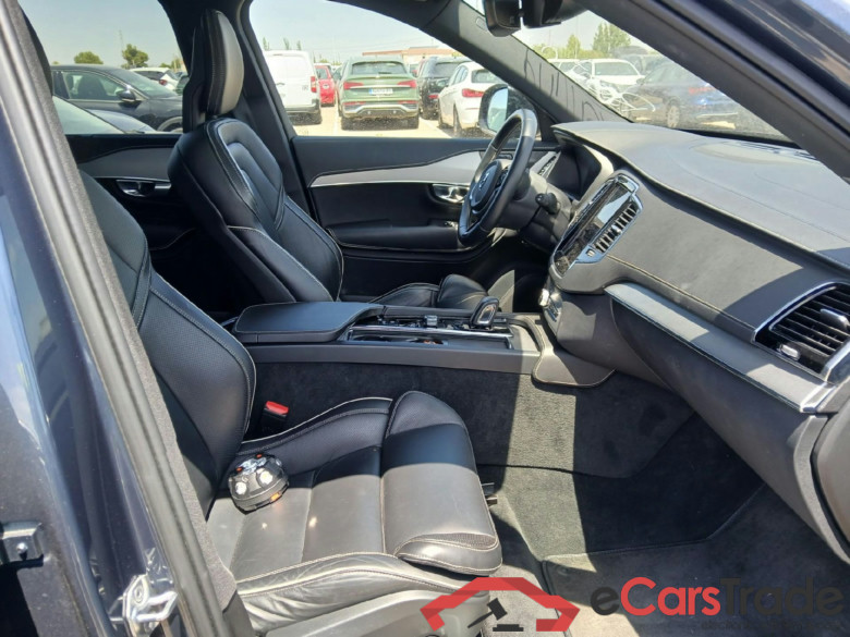 VOLVO XC90 / 2019 / 5P / todoterreno 2.0 T8 AWD Recharge R-Design Auto #6