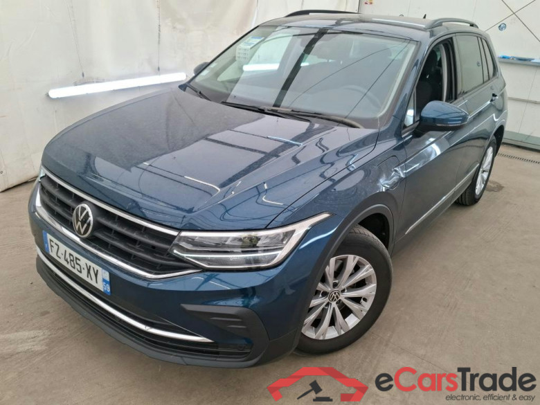 VOLKSWAGEN Tiguan / 2020 / 5P / SUV 1.4 eHybrid 245 DSG6 Life Business #1